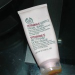 The Body Shop Vitamin E Gentle Facial Wash Review