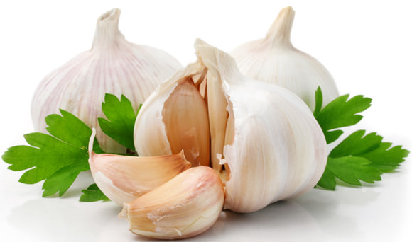 How to get stronger nails with garlic-DIY