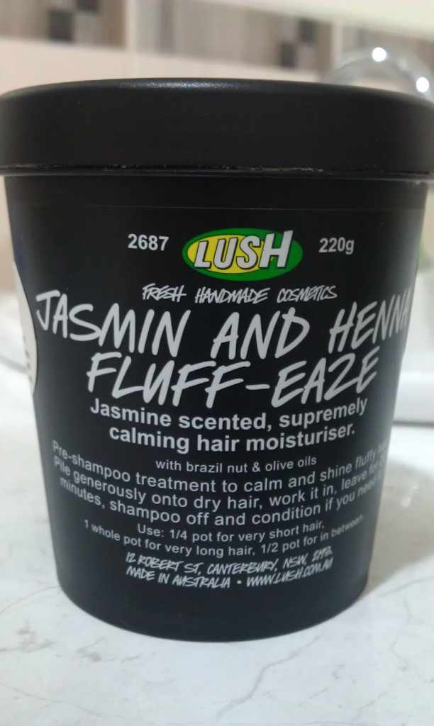  LUSH JASMIN & HENNA FLUFF EAZE REVIEW 