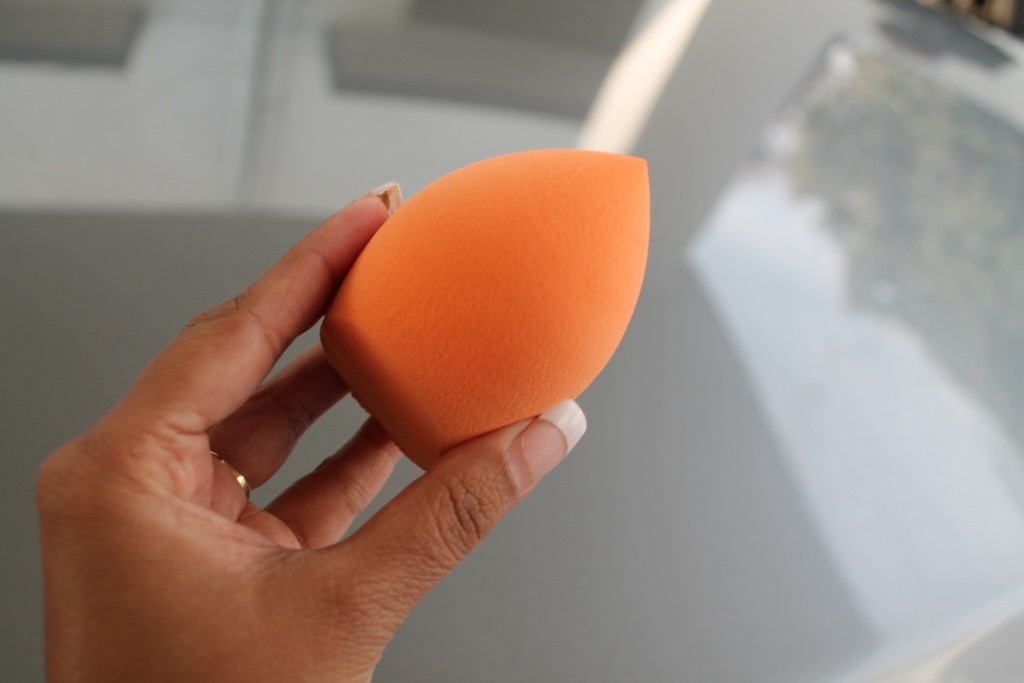 Real Techniques Miracle Complexion Sponge Review