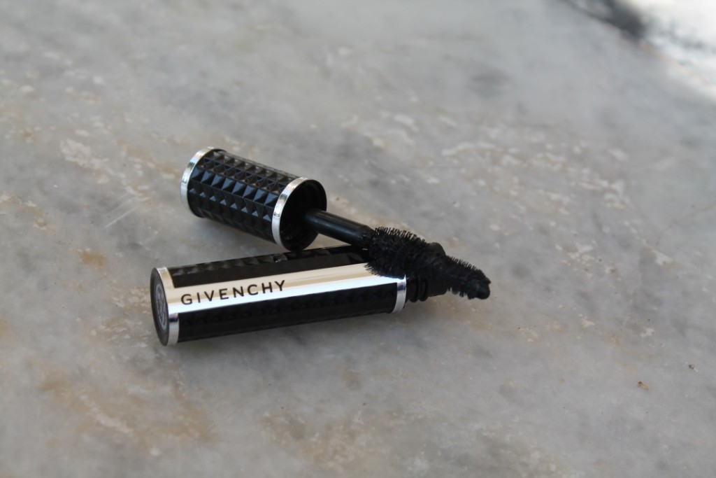 Givenchy Noir Couture Mascara Volume Extreme Review