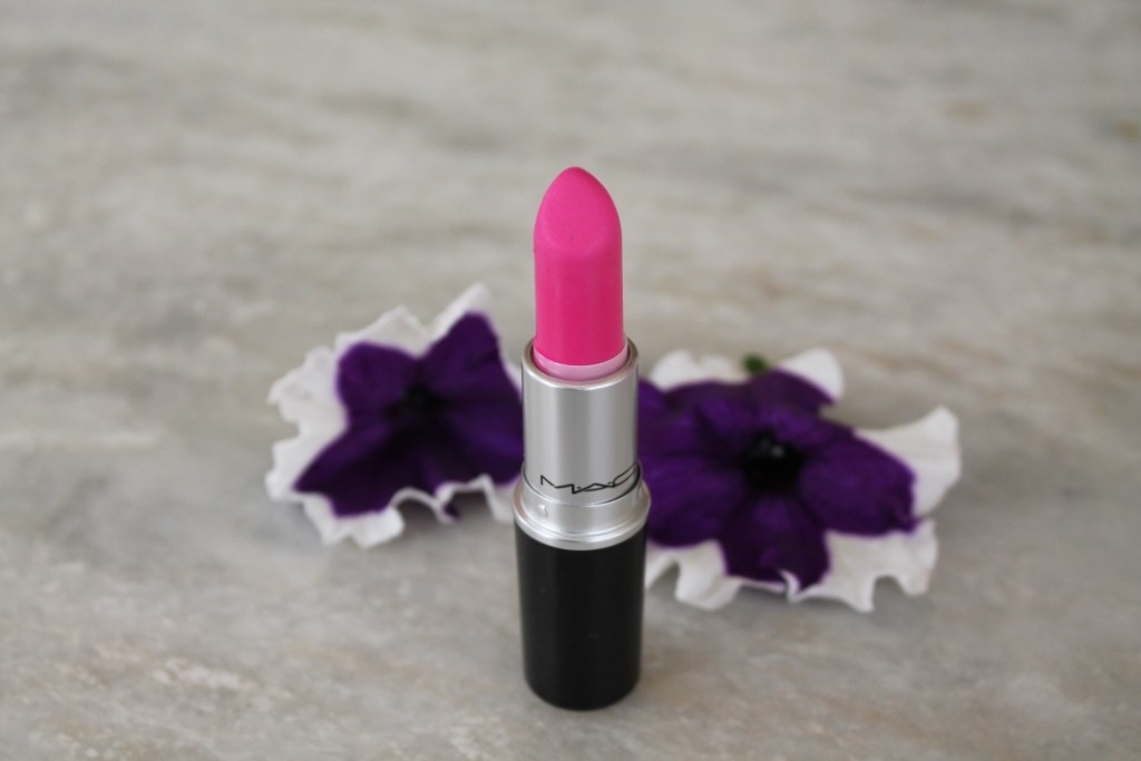 Mac Lipstick Candy Yum Yum Review and Swatches