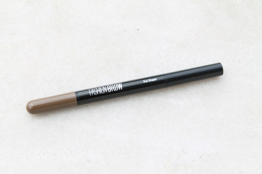 Maybelline Fashion Brow Duo Shaper Brown:Review and Swatches