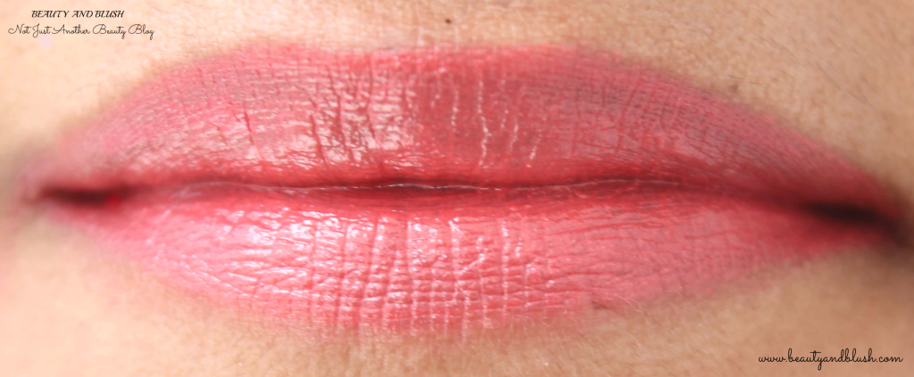 MAC Crosswires Cremesheen Lipstick Review and Swatches