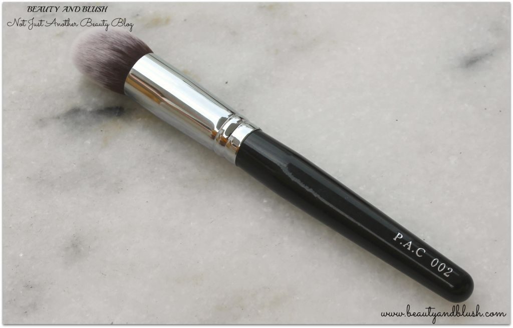 Pac Flawlessly Me 002 Brush Review
