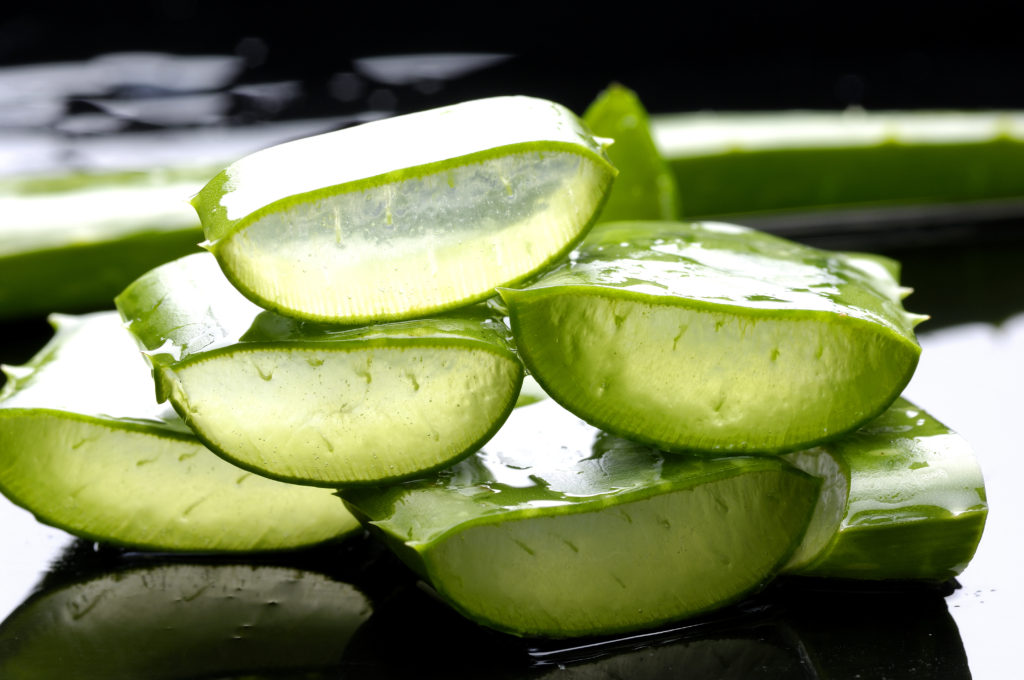 6 Amazing Aloe Vera Face Masks for Bright and Radiant Skin