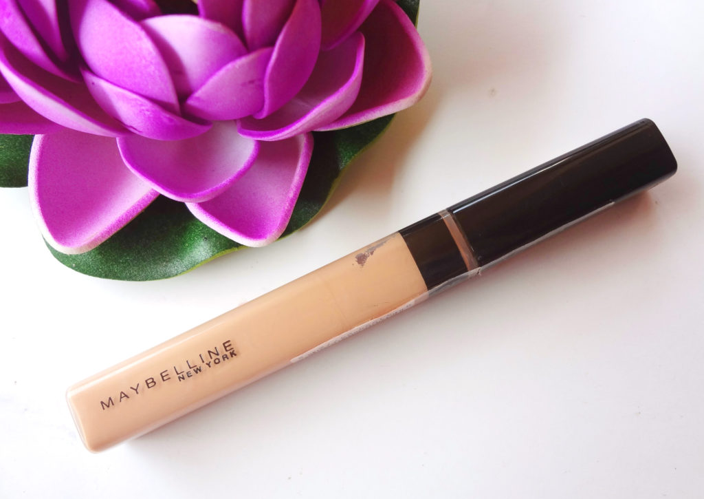 5 Best Concealers For Acne Scars