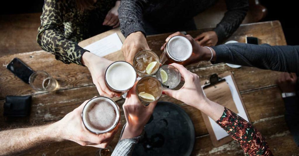 Five Differences Between Social Drinking And Alcoholism