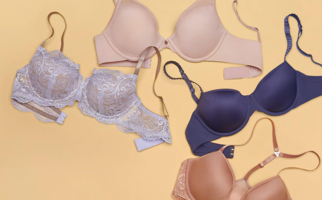 The Best Bra Styles for Wide-Set Breasts 