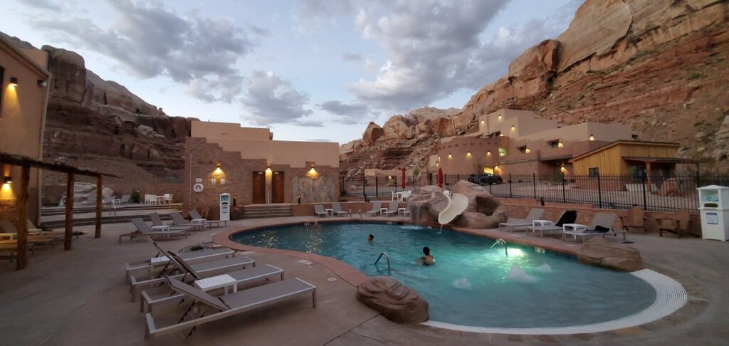 Dive into Relaxation: Exploring the Allure of Swimming Pools in Utah